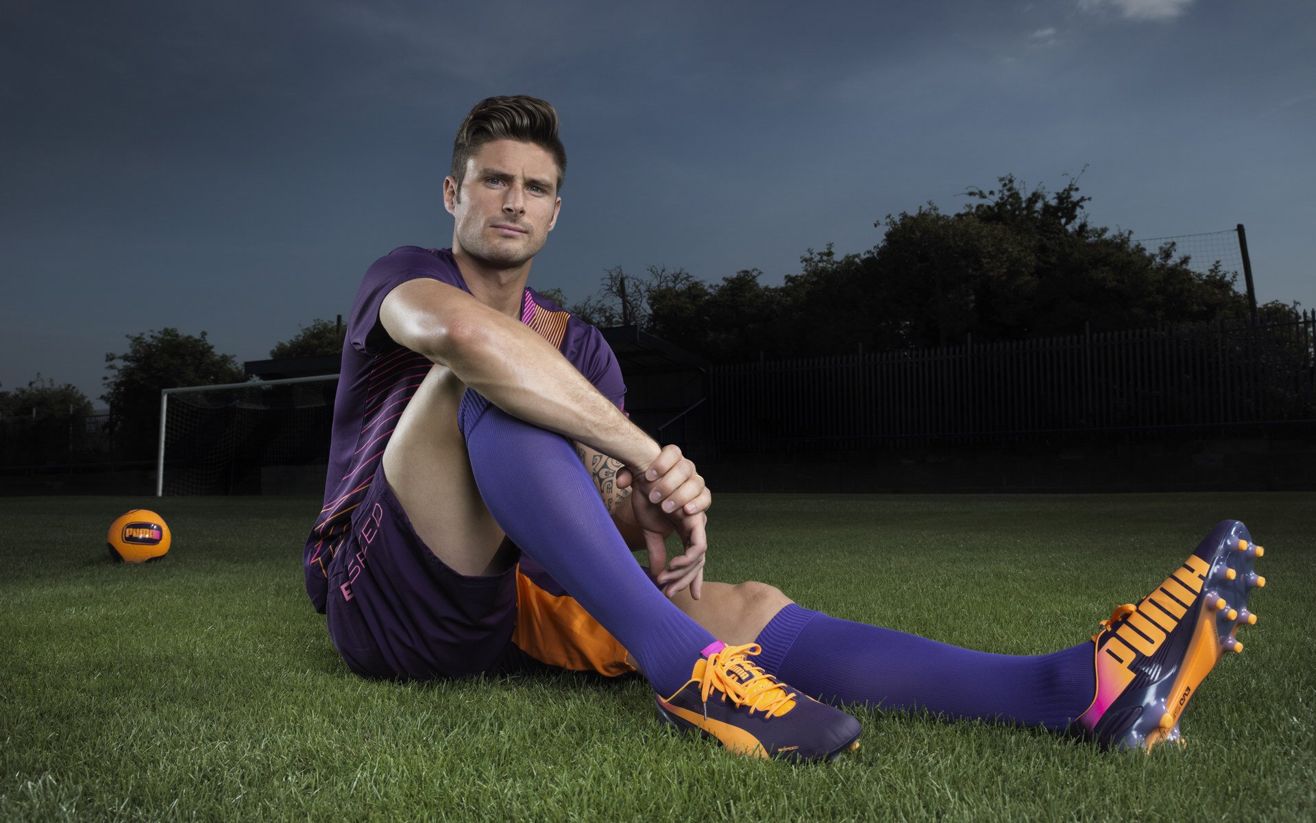 “西甲战局紧张,领头羊状态火热”